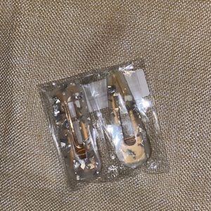 SHEIN grey hair clips